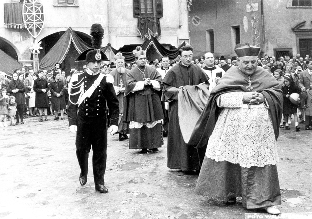 Urgnano, Piazza Libertà, 15 aprile 1956, Cardinale Roncalli