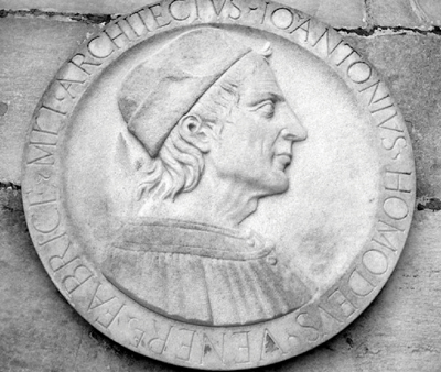 Ritratto dello scultore Giovanni Antonio Amadeo (1447-1522), bassorilievo (Milano, Duomo 1510 circa)